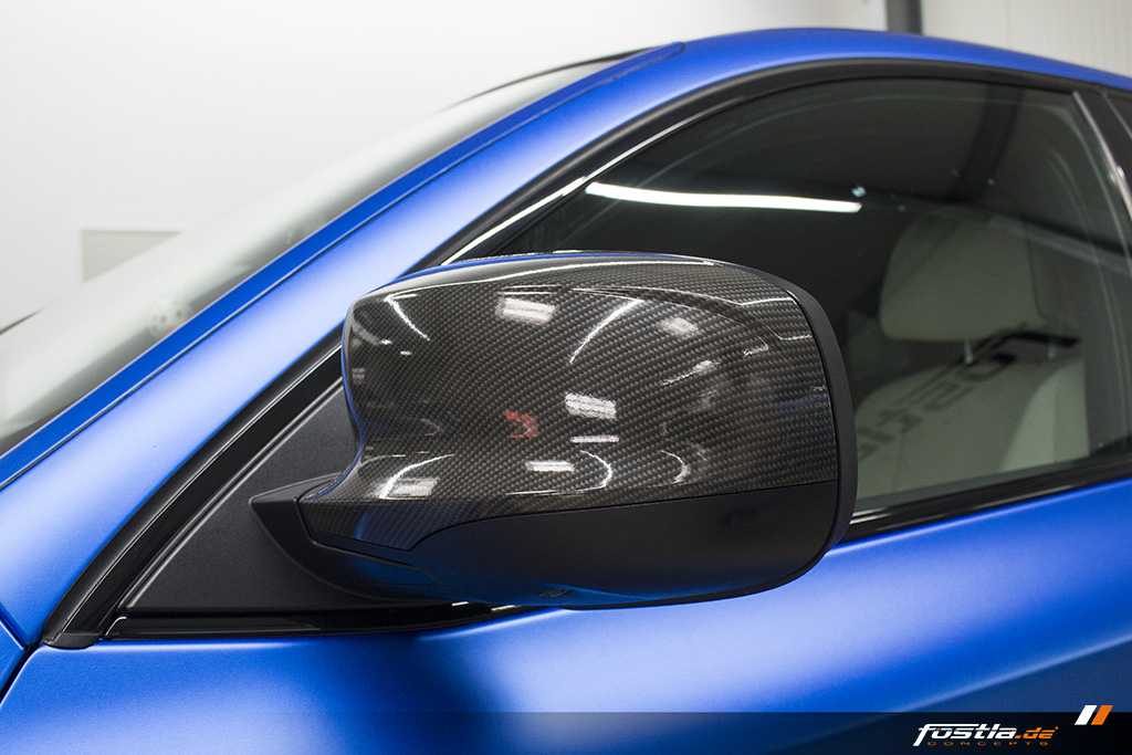 BMW X6M E71 Car-Wrapping Vollfolierung KPMF Blau Carbon 3.jpg