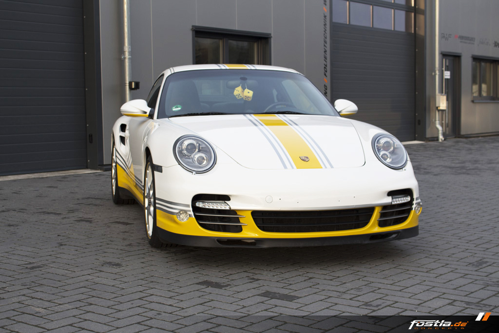 Porsche 911 Turbo 997 Car-Wrapping Design Streifen Gelb Yellow Folieren Exclusive 06.jpg
