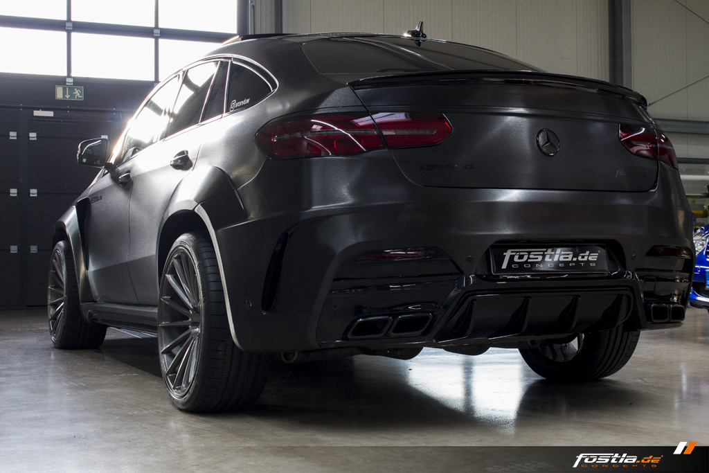 Mercedes GLE 63 AMG Coupé C292 Prior-Design Widebody Tuning Car-Wrapping Black Brushed 03.jpg