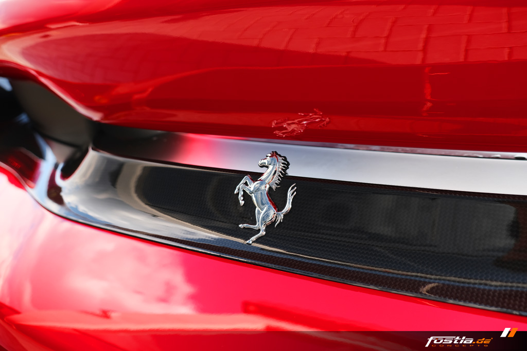 Ferrari 488 Pista Rosso Corsa Carbon Vollfolierung Folierung Steinschlagschutz Lackschutz Xpel (10).jpg