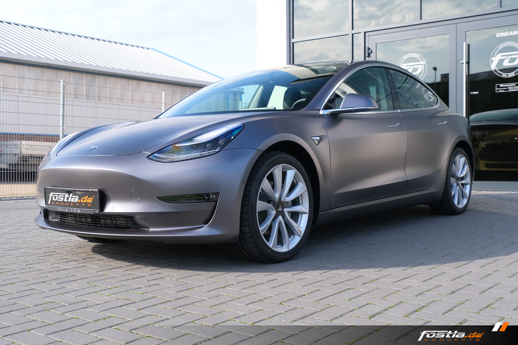 Tesla Model 3 Satin Dark Grey Vollfolierung Teilfolierung Folierung Hannover (2).jpg