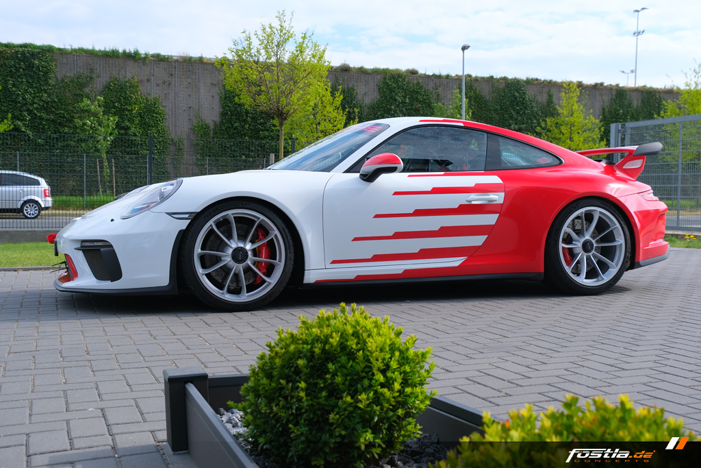 Porsche 911 GT3 (3).jpg