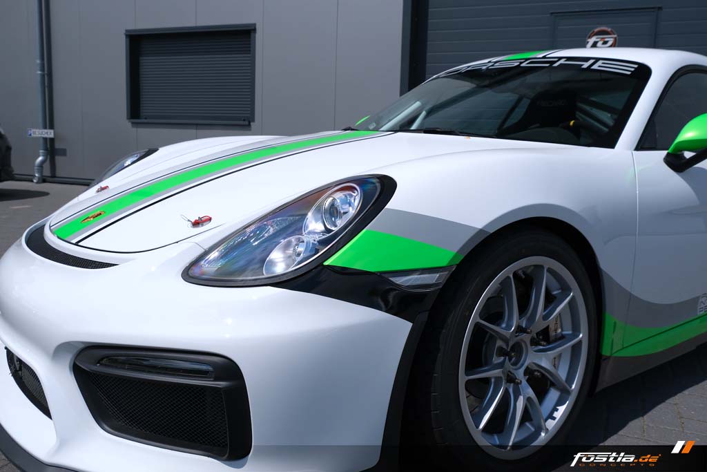 Porsche GT4 Clubsport 981 Teilfolierung Motorsport Rennsport Streifen Stripes Schwarz Grau Grün Design (21).jpg