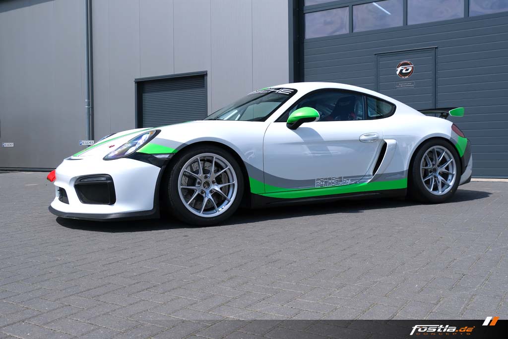 Porsche GT4 Clubsport 981 Teilfolierung Motorsport Rennsport Streifen Stripes Schwarz Grau Grün Design (5).jpg
