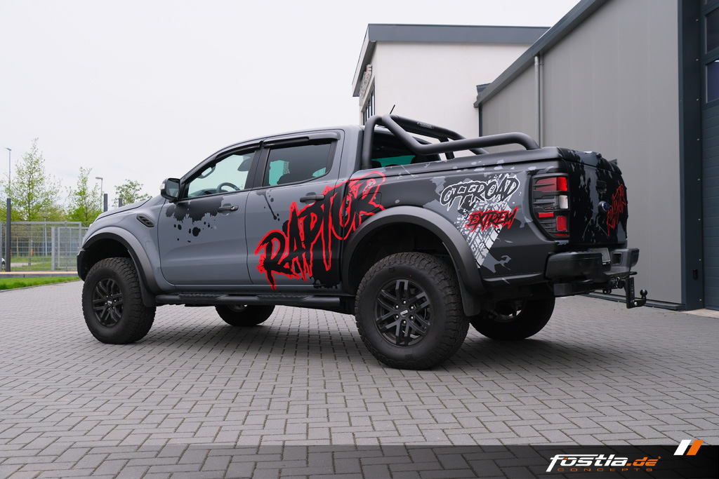 Ford Ranger Raptor Schwarz Rot Teilfolierung Design Hannover (3).jpg