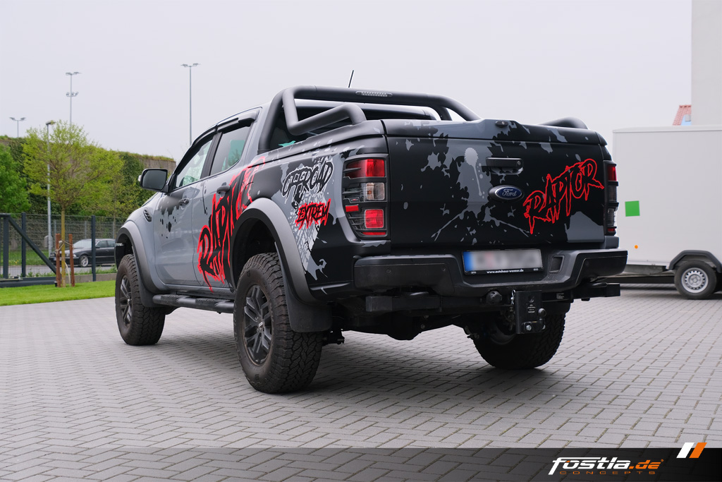 Ford Ranger Raptor Schwarz Rot Teilfolierung Design Hannover (4).jpg